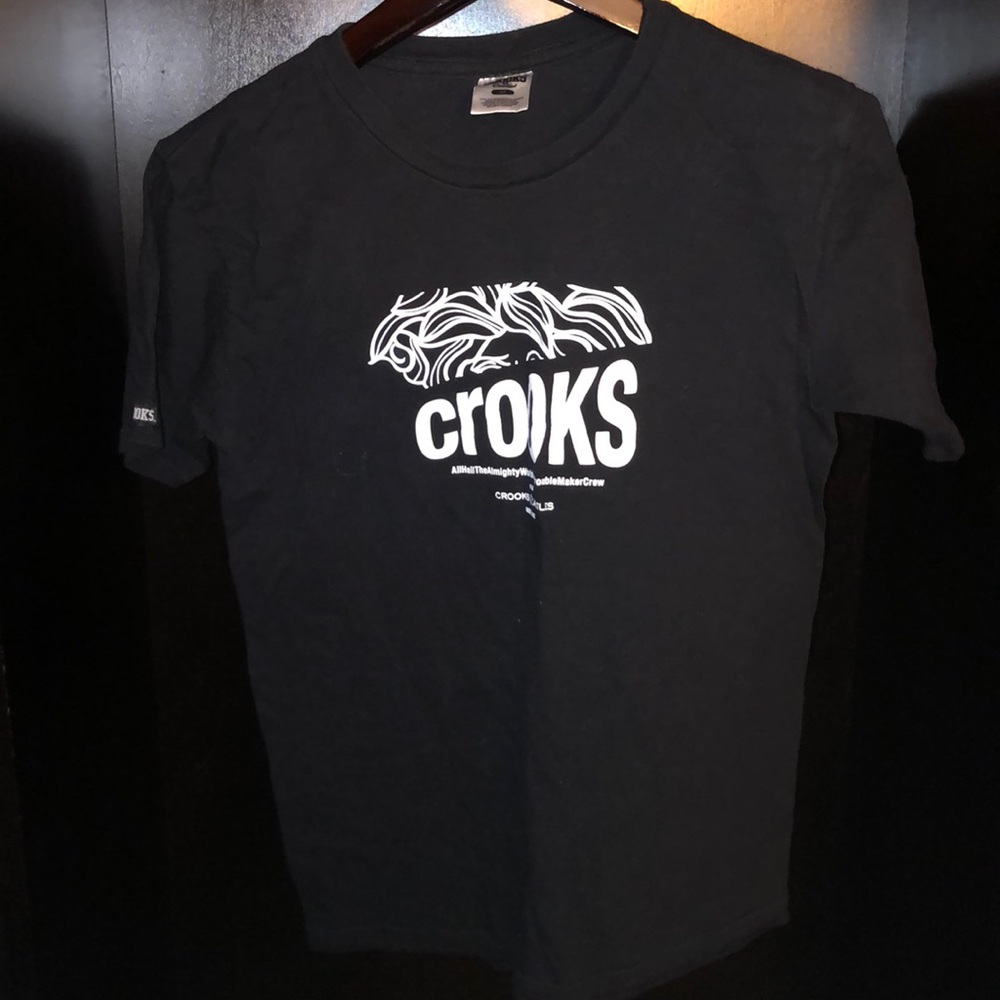 Black Crooks & Castles T-shirt